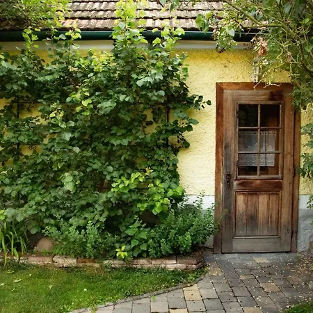 Frühstückspension Einser Heiligenkreuz (Lower Austria)