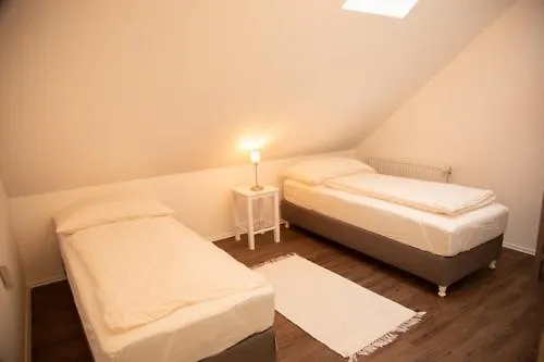 Bed and Breakfast Fruehstueckspension Einser Heiligenkreuz (Lower Austria)