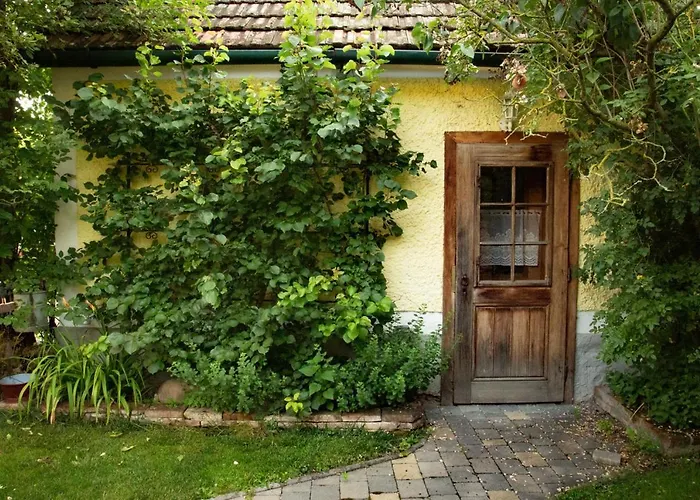 Bed and Breakfast Fruehstueckspension Einser Heiligenkreuz (Lower Austria)